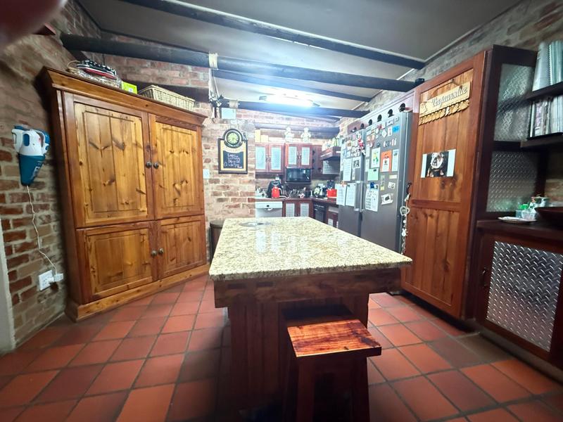 2 Bedroom Property for Sale in Die Wingerd Western Cape